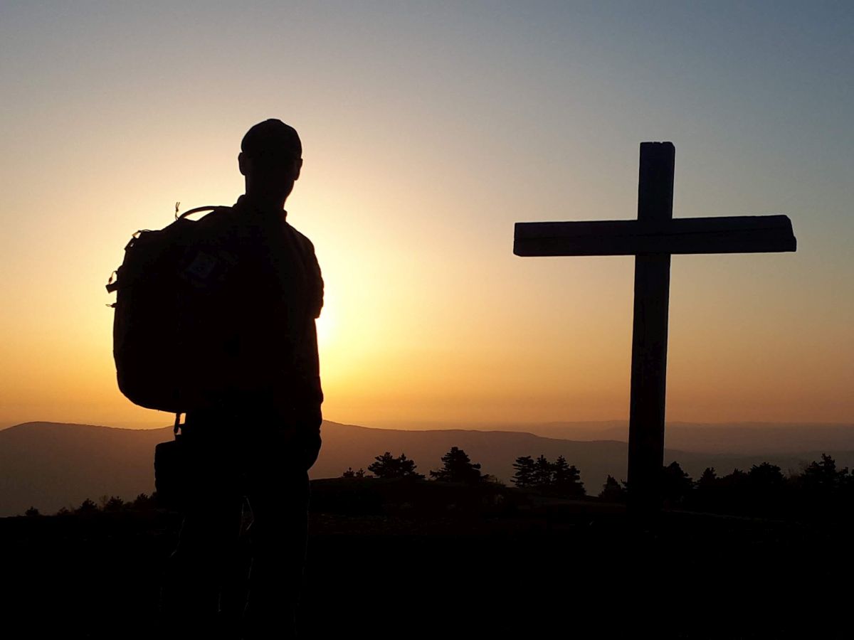 Kalandra fel - gyaloglás, túrázás, menetelés, hátizsákolás – az ember alapvető mozgásformája