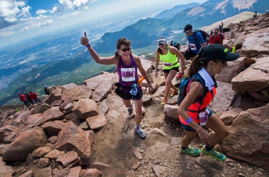 pikes peak marathon view